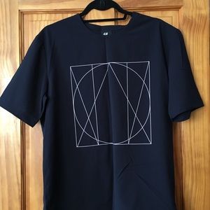 Pleated Cut/Sew Men’s Top NWT